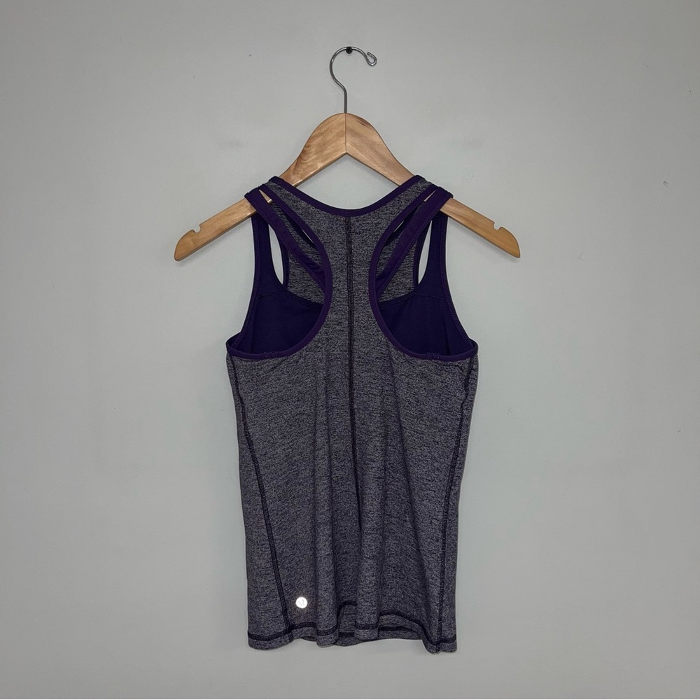 Lululemon Inspiration Tank Women’s Size 6 US‎ Purple Grape Built-In Bra - Picture 8 of 14